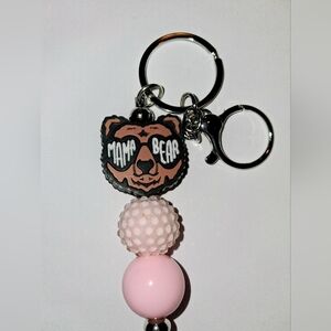 🩷 MAMA BEAR - BAG CLIP